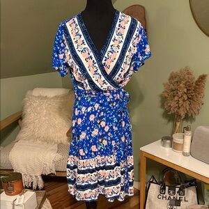 Chic Floral Midi Wrap Dress - Blue and Pink